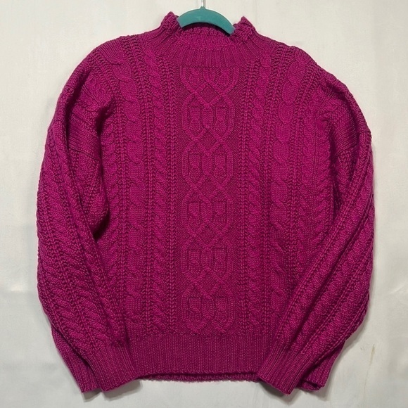 VINTAGE CASUAL CORNER FUCHSIA CHUNKY CABLE KNIT MOCK TURTLENECK SWEATER, SIZE L - Picture 1 of 6